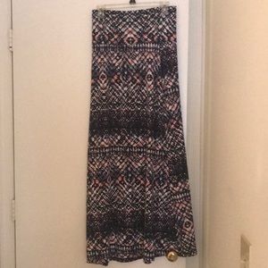 Women’s Size 4 Maxi Skirt